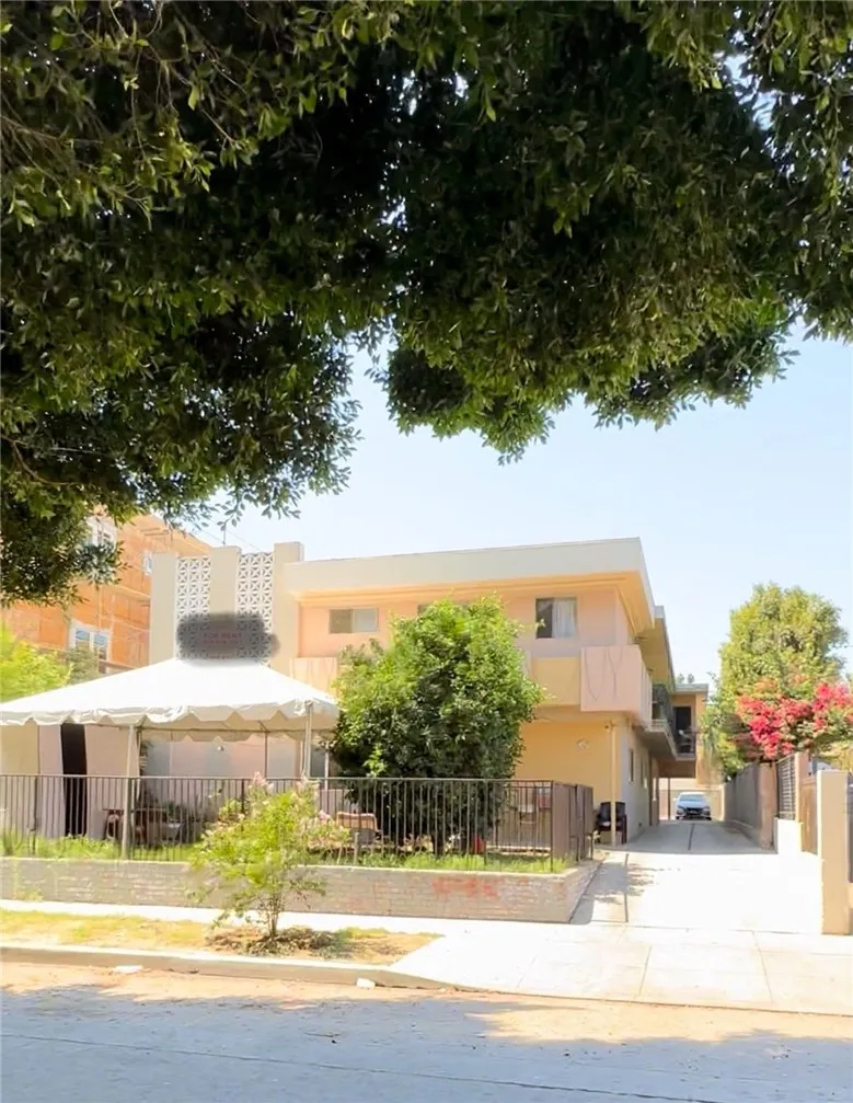 6651 Beck Avenue, Hollywood, California 91606 home-pic-18